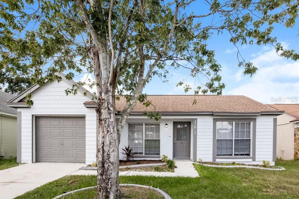 310 REGAL PARK DRIVE VALRICO, FL 33594