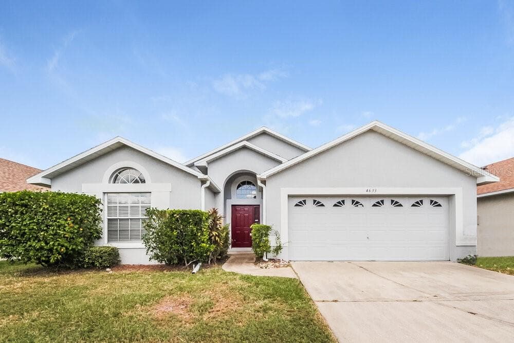 4633 EAGLE PEAK DRIVE KISSIMMEE, FL 34746