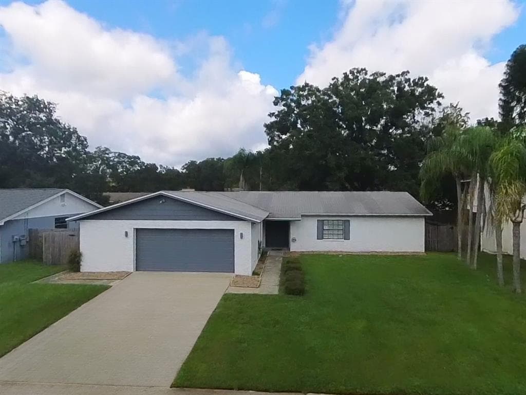 4313 FOXGLEN LANE TAMPA, FL 33624