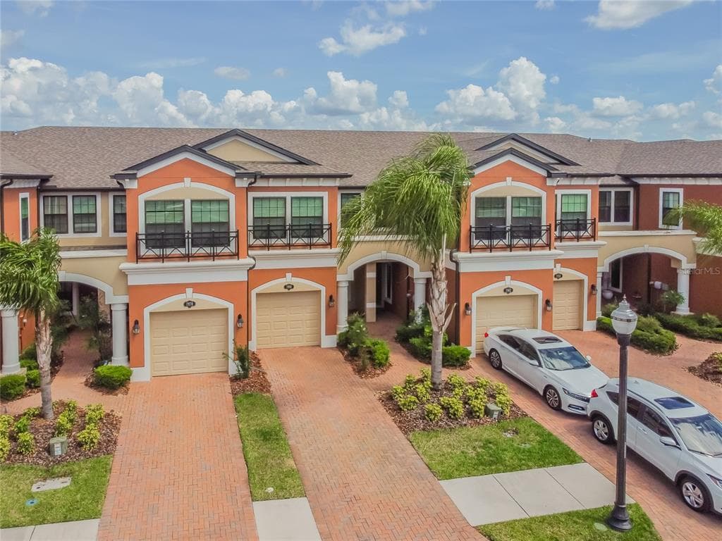 1966 MILKWEED TRACE LUTZ, FL 33558