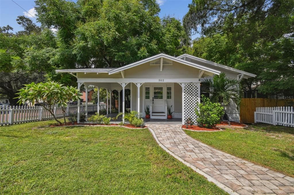 502 E HUGH STREET TAMPA, FL 33603