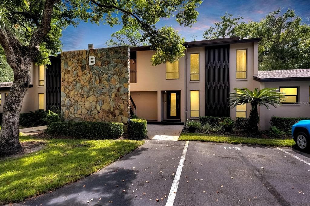 1400 TARPON WOODS BOULEVARD UNIT B5 PALM HARBOR, FL 34685