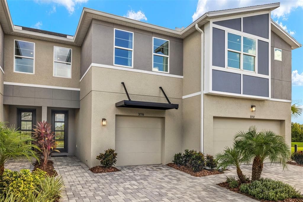 31556 WOODLAND RACE LOOP WESLEY CHAPEL, FL 33545