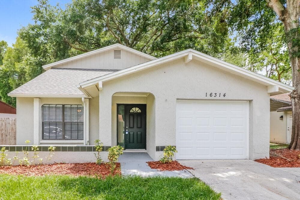 16314 CALIENTE PLACE TAMPA, FL 33624