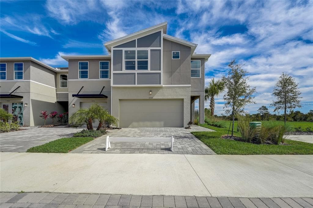 31552 WOODLAND RACE LOOP WESLEY CHAPEL, FL 33545
