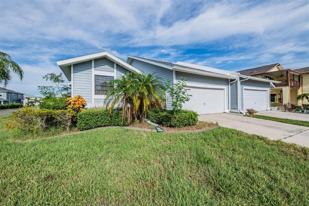 6001 BAYWAY COURT NEW PORT RICHEY, FL 34652
