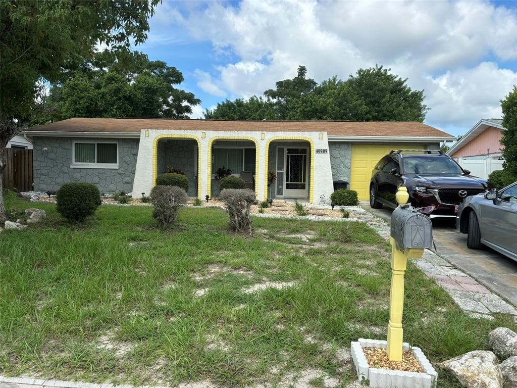 10909 BRIDLETON ROAD PORT RICHEY, FL 34668