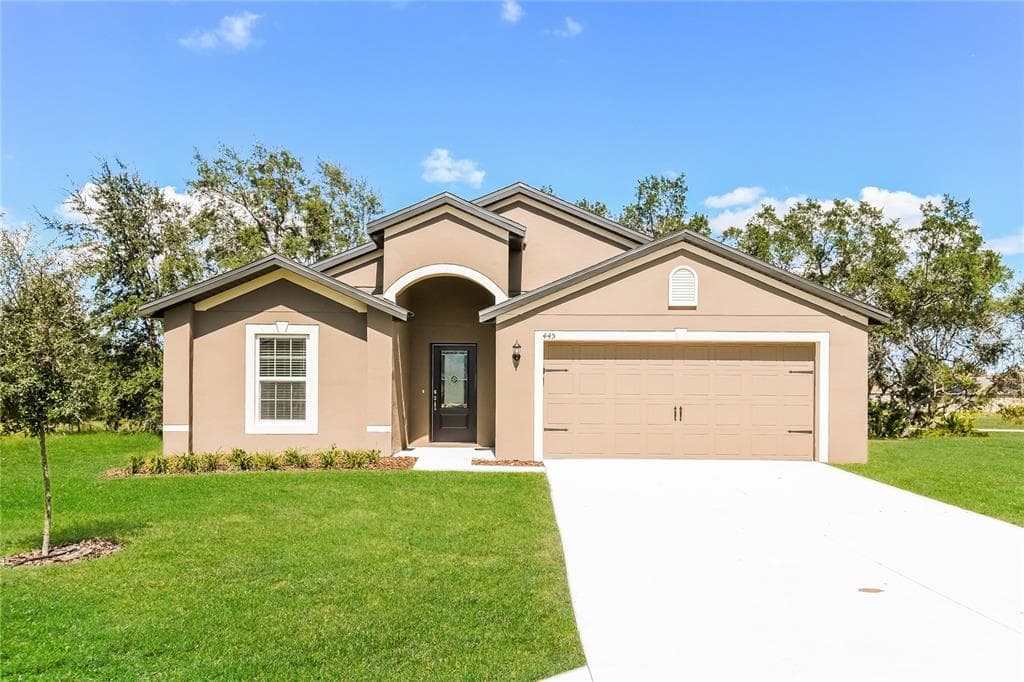 445 DANUBE DRIVE KISSIMMEE, FL 34759