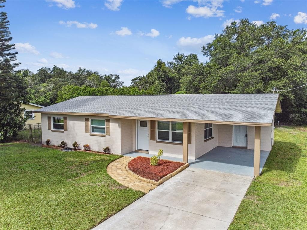 2700 GORDON STREET MULBERRY, FL 33860