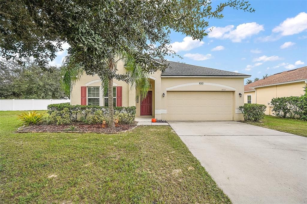 1832 PIEDMONT COURT MASCOTTE, FL 34753