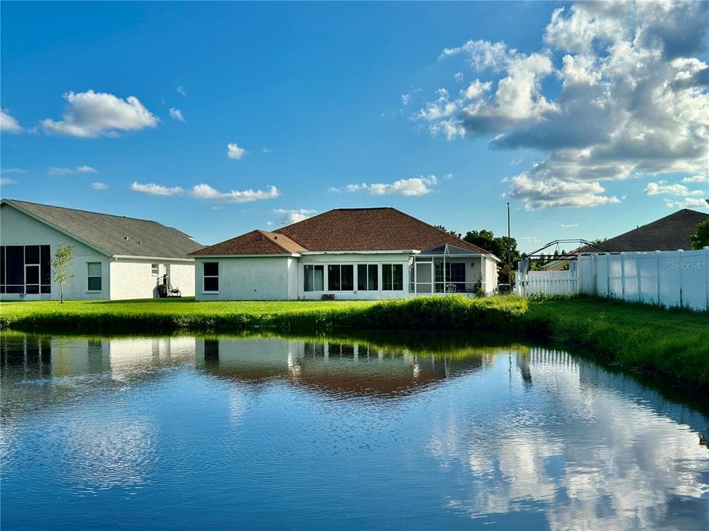 28820 STORMCLOUD PASS WESLEY CHAPEL, FL 33543