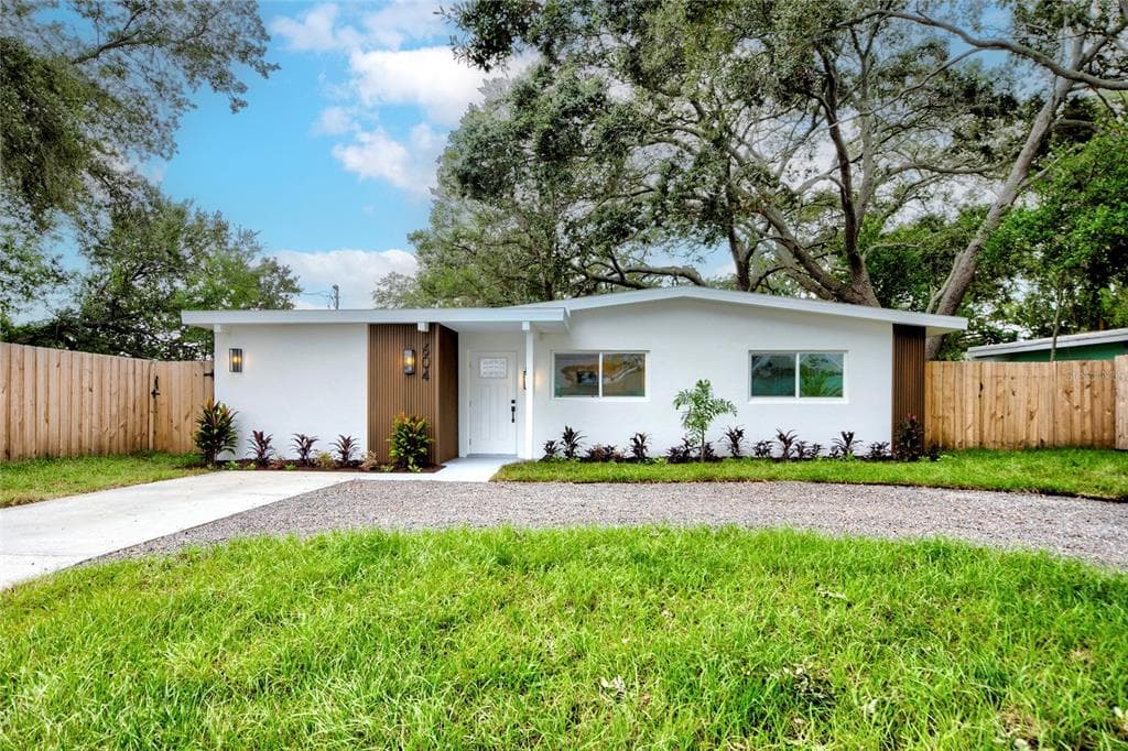 604 WESTWINDS DRIVE PALM HARBOR, FL 34683