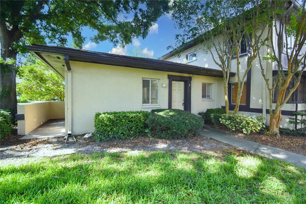 2938 LICHEN LANE UNIT A CLEARWATER, FL 33760