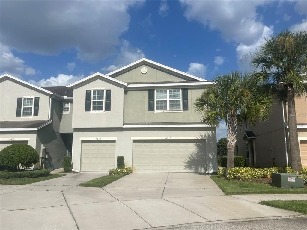 4814 WHITE SANDERLING COURT TAMPA, FL 33619