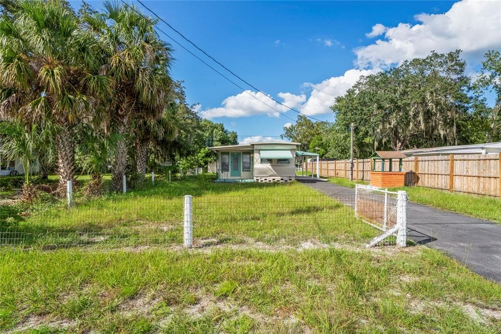 9311 KIOWA DRIVE NEW PORT RICHEY, FL 34654