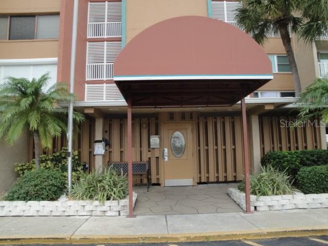 500 TREASURE ISLAND CAUSEWAY UNIT 202 TREASURE ISLAND, FL 33706