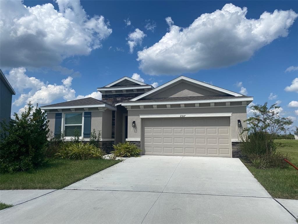 2557 CHAPEL OAK BEND WESLEY CHAPEL, FL 33543