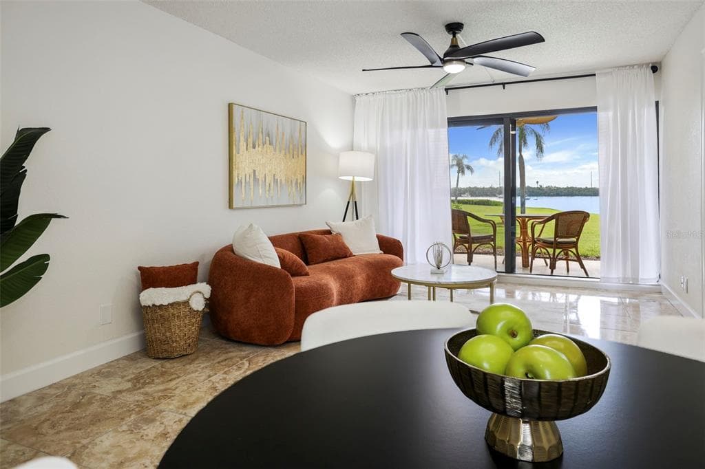 6291 BAHIA DEL MAR CIRCLE UNIT 103 ST PETERSBURG, FL 33715