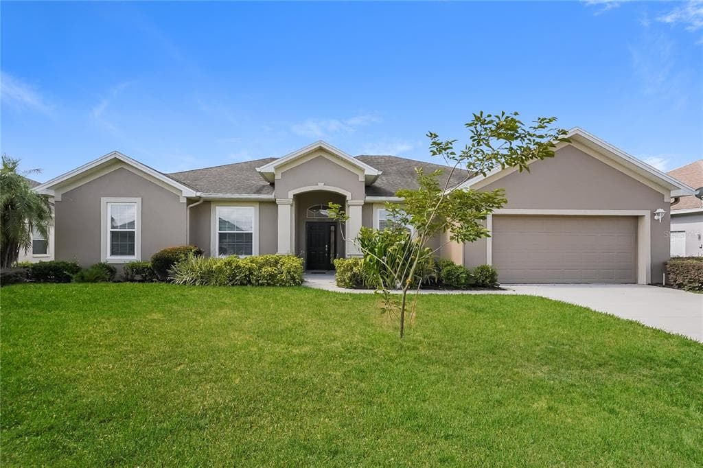 6852 BUSHNELL DRIVE LAKELAND, FL 33813