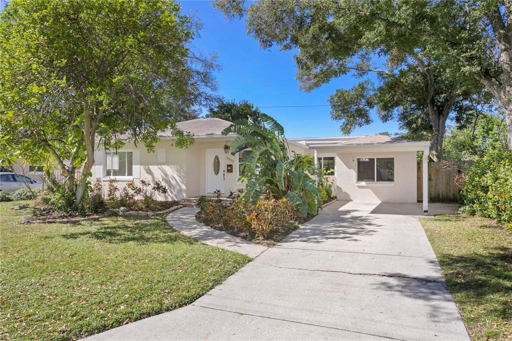 3222 14TH STREET N ST PETERSBURG, FL 33704