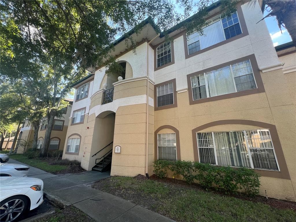 17108 CARRINGTON PARK DRIVE UNIT 721 TAMPA, FL 33647
