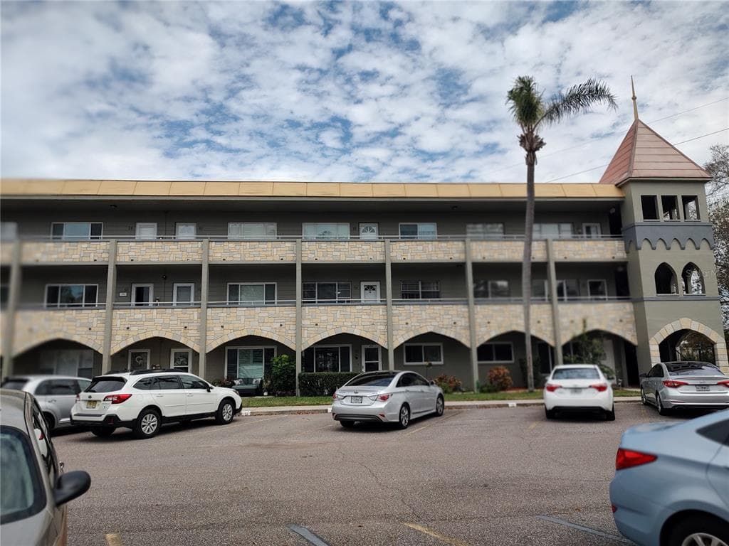 2462 BRAZILIA DRIVE UNIT 26 CLEARWATER, FL 33763