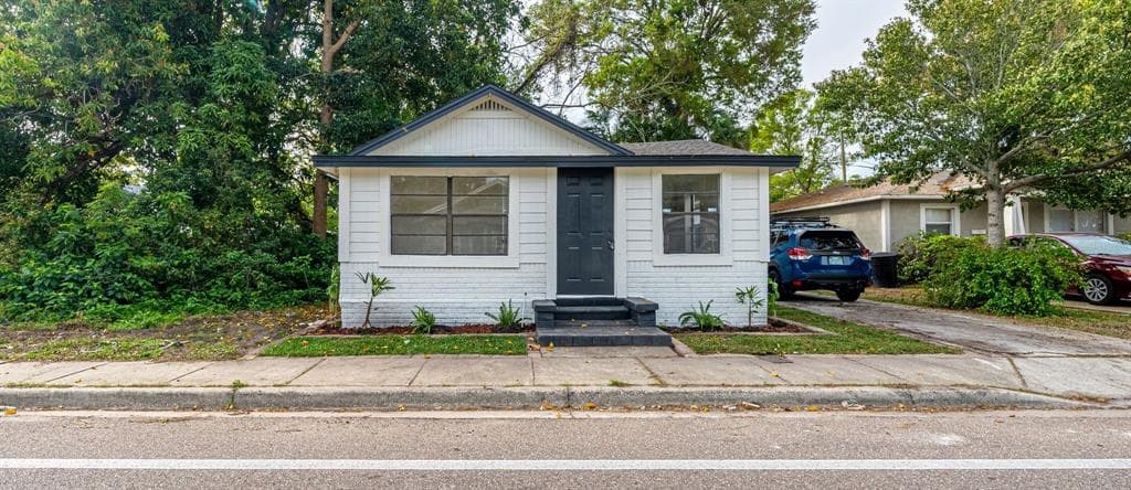 2032 15TH AVENUE S ST PETERSBURG, FL 33712