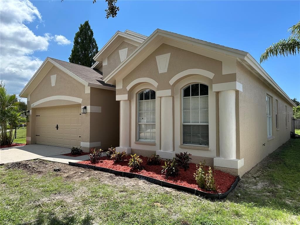 1127 BARCLAY WOOD DR