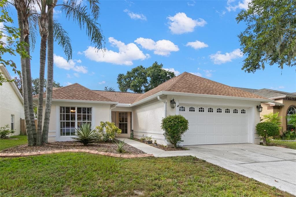 1209 BLOOM HILL AVENUE VALRICO, FL 33596