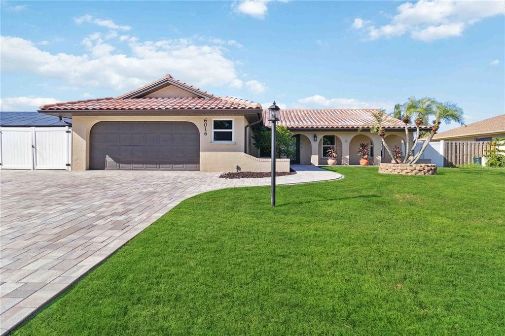 6016 12TH AVENUE W BRADENTON, FL 34209