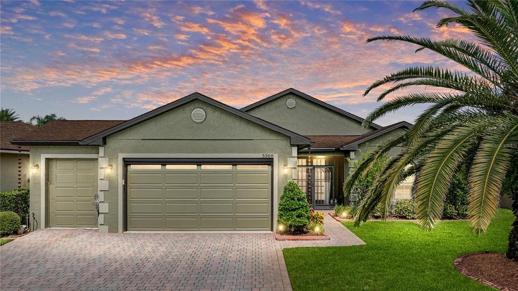 5388 HOGAN LANE WINTER HAVEN, FL 33884
