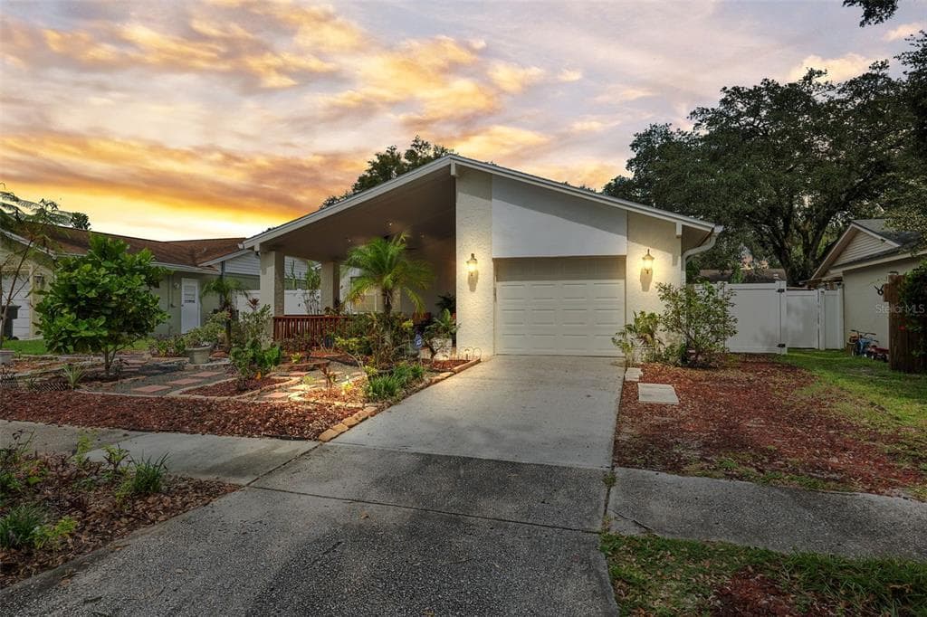 14920 OLD POINTE ROAD TAMPA, FL 33613