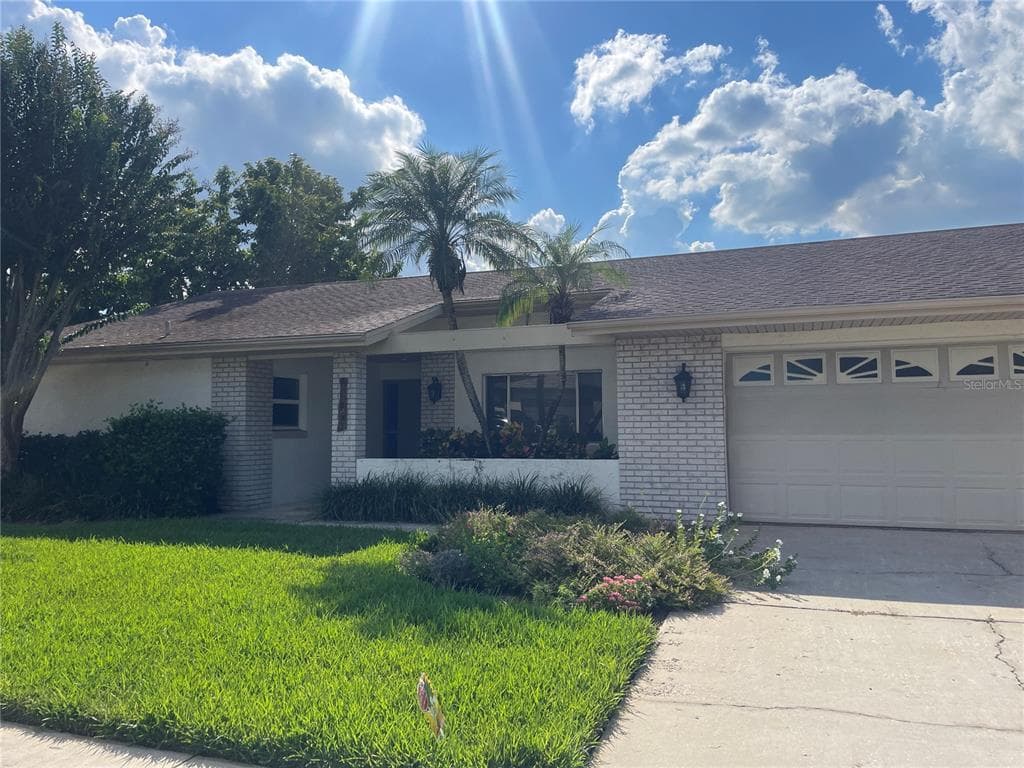 3104 ELDERWOOD PLACE SEFFNER, FL 33584