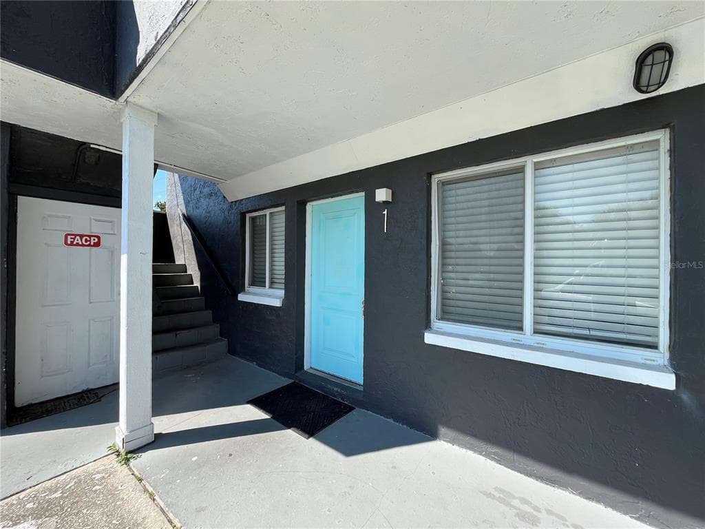 1200 70TH STREET N UNIT 1 ST PETERSBURG, FL 33710