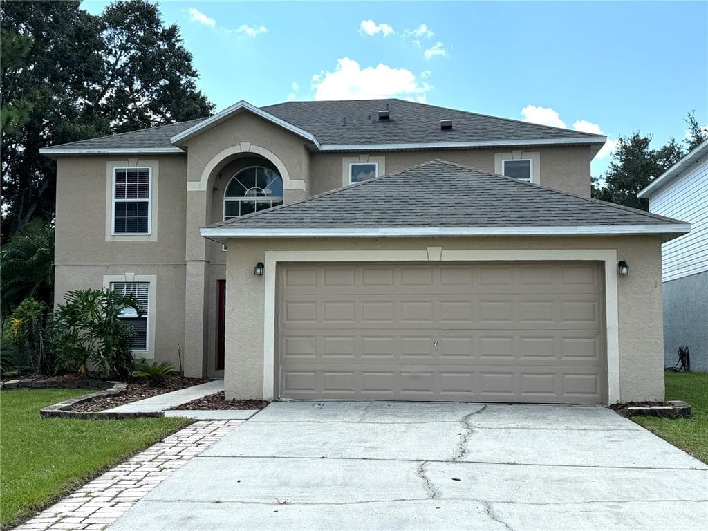 5239 TUMMEL COURT WESLEY CHAPEL, FL 33545