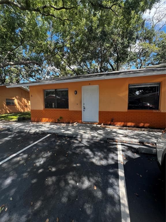 950 BELTREES STREET UNIT W DUNEDIN, FL 34698