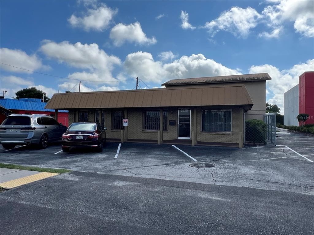 2520 US HIGHWAY 19 HOLIDAY, FL 34691