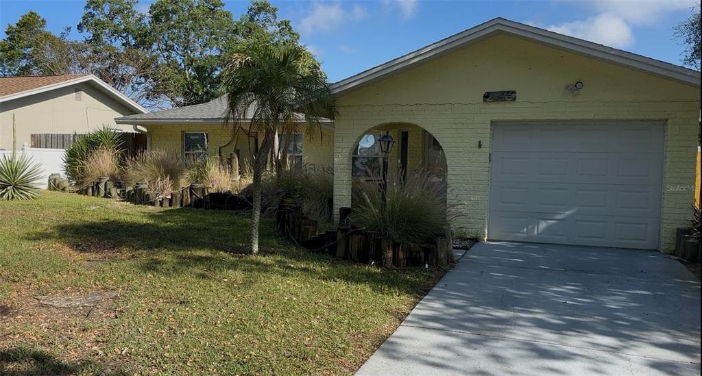 2248 WINCHESTER DRIVE DUNEDIN, FL 34698