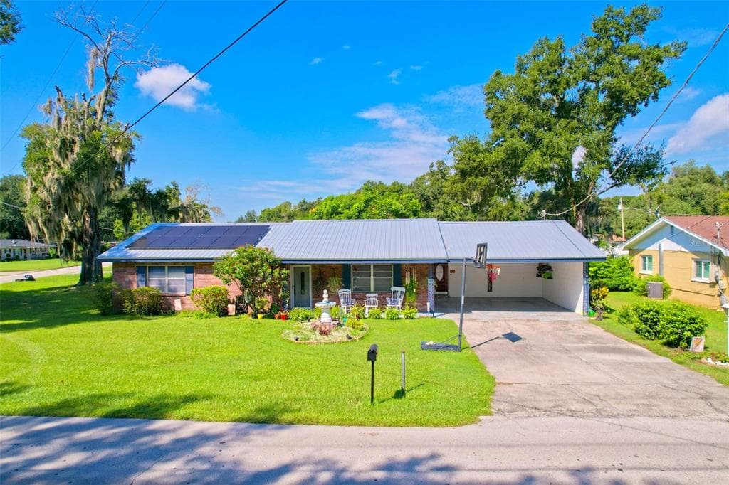 105 24TH STREET SW WINTER HAVEN, FL 33880
