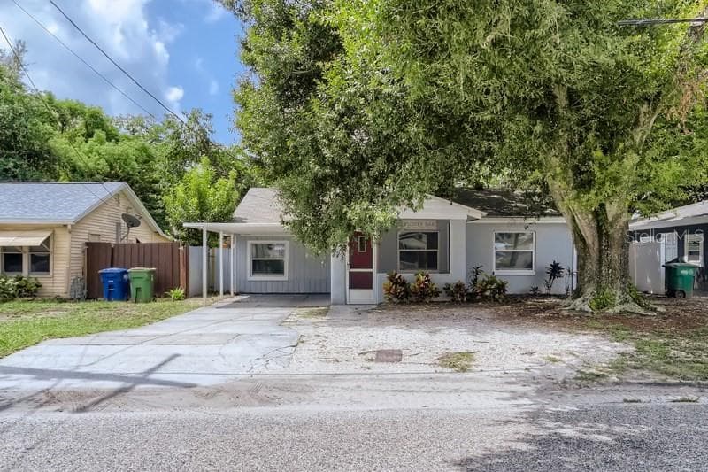 2114 W OKALOOSA AVENUE TAMPA, FL 33604