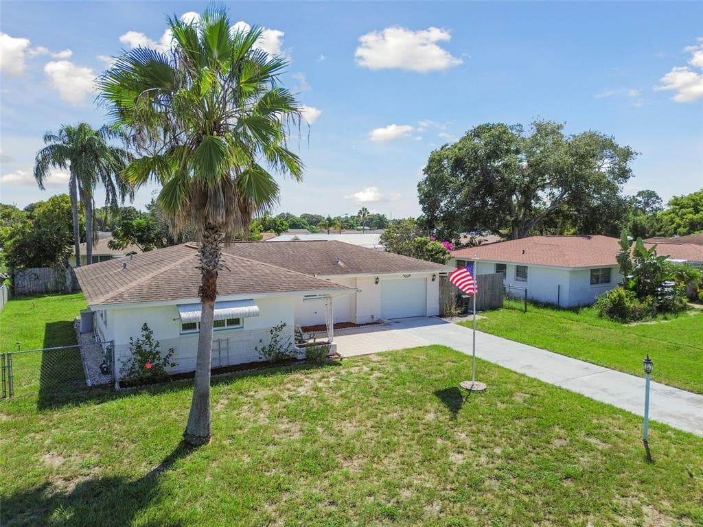10338 HONEYSUCKLE LANE PORT RICHEY, FL 34668