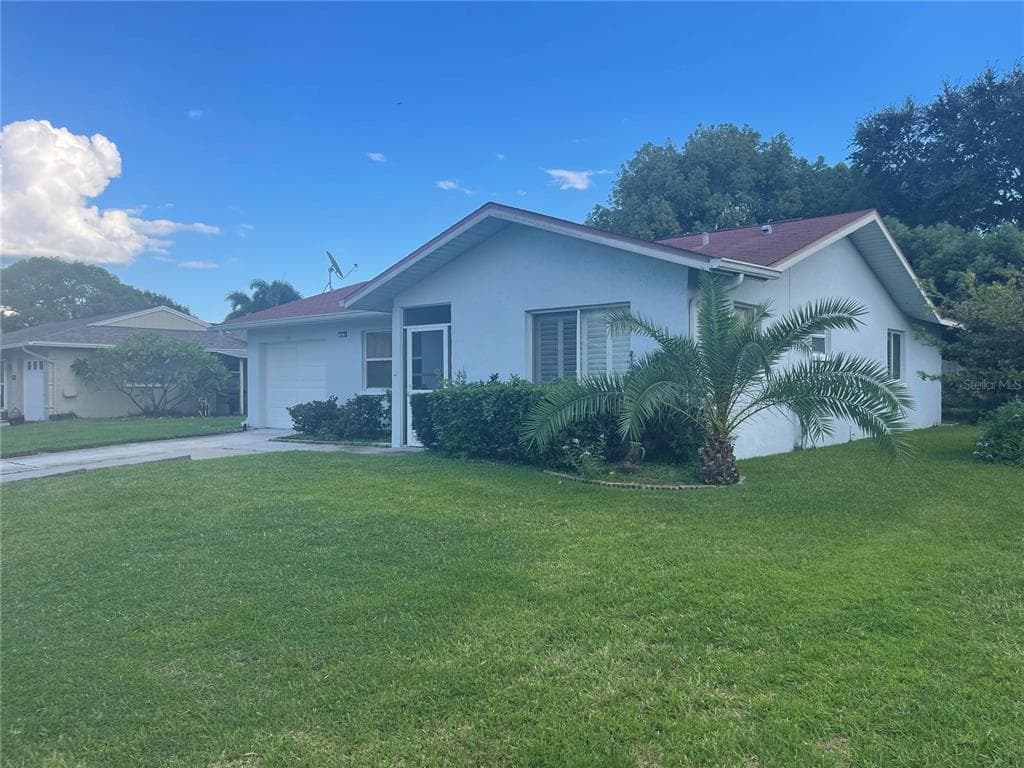 2316 FORECASTLE DRIVE PALM HARBOR, FL 34685