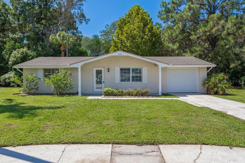 7239 REDBUD COURT NEW PORT RICHEY, FL 34653