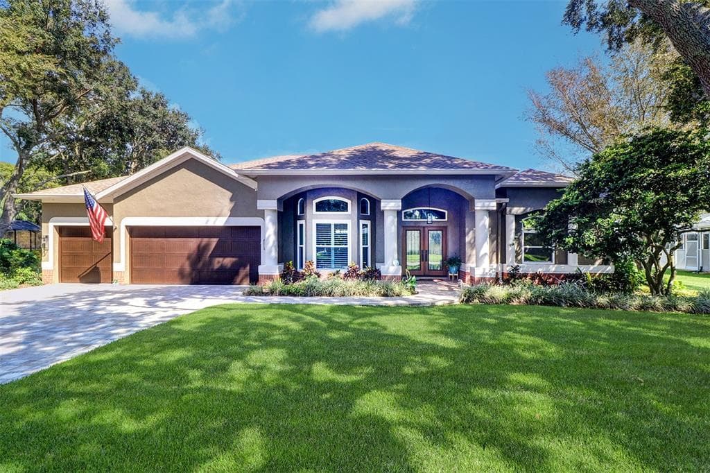 1640 PARKER POINTE BOULEVARD ODESSA, FL 33556