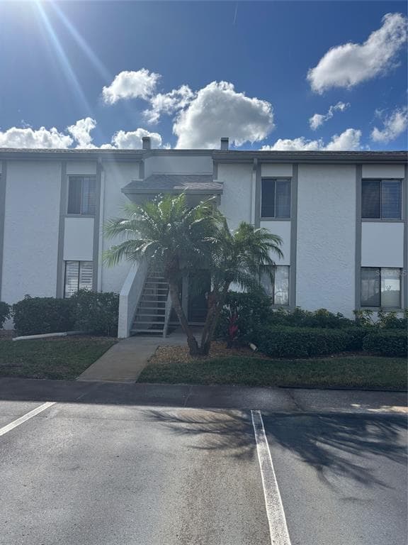 276 CYPRESS LANE OLDSMAR, FL 34677