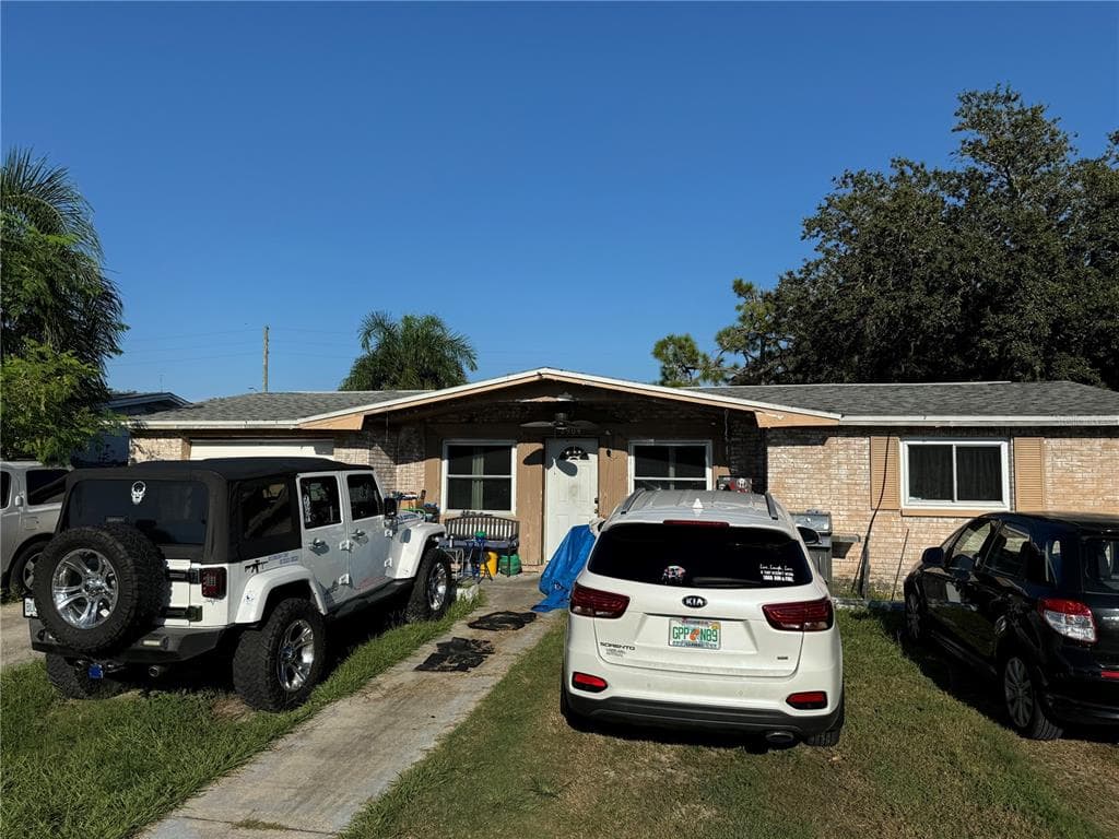 2904 MATCHLOCK DRIVE HOLIDAY, FL 34690
