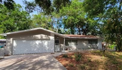 1614 BRAUND AVENUE CLEARWATER, FL 33756