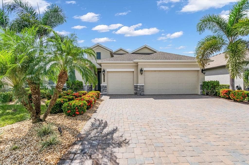 11812 GOLDENROD AVENUE BRADENTON, FL 34212