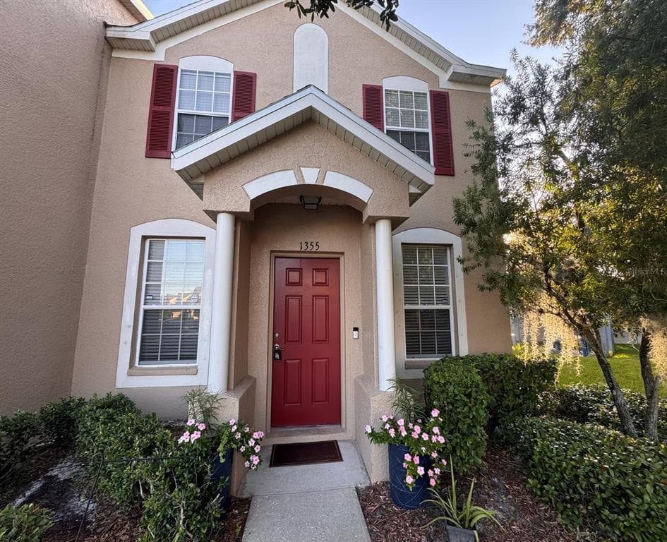 1355 LYONSHIRE DRIVE WESLEY CHAPEL, FL 33543