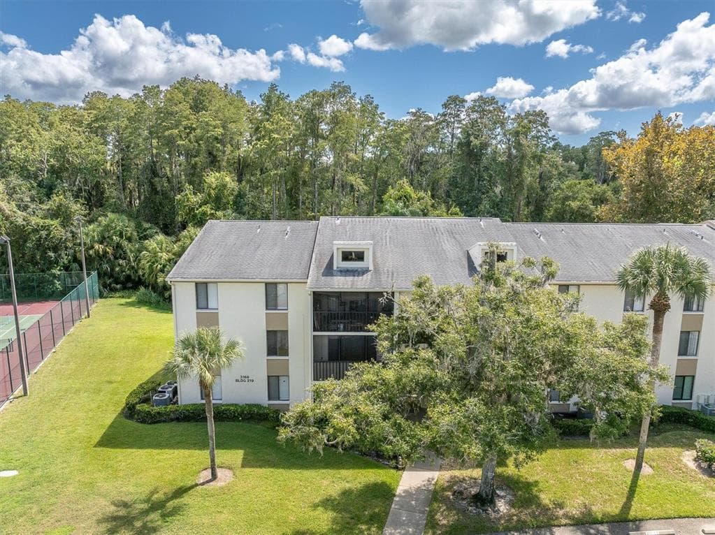 3166 LAKE PINE WAY S UNIT A2 TARPON SPRINGS, FL 34688